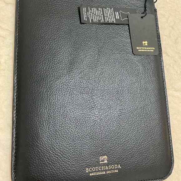 Scotch & Soda leather sleeve - Picture 2 of 3